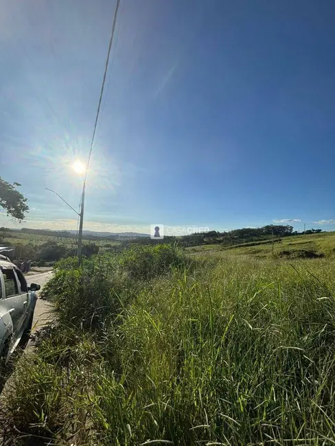 Foto 4 de Terreno / Lote à venda, 275m2 em Varginha - MG