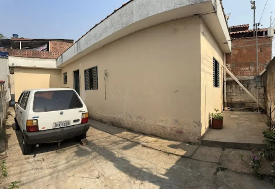 Foto 1 de Casa com 2 quartos à venda, 125m2 em Vila Andere II, Varginha - MG