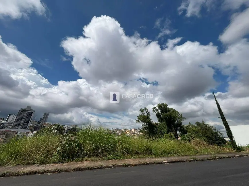 Foto 4 de Terreno / Lote à venda, 715m2 em Vila Pinto, Varginha - MG