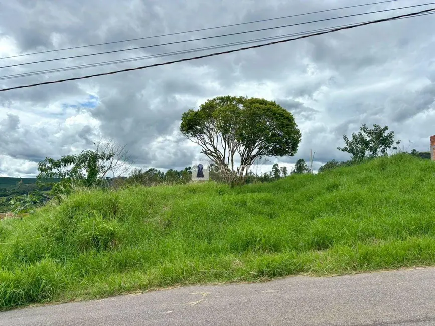 Foto 1 de Terreno / Lote à venda, 200m2 em Varginha - MG
