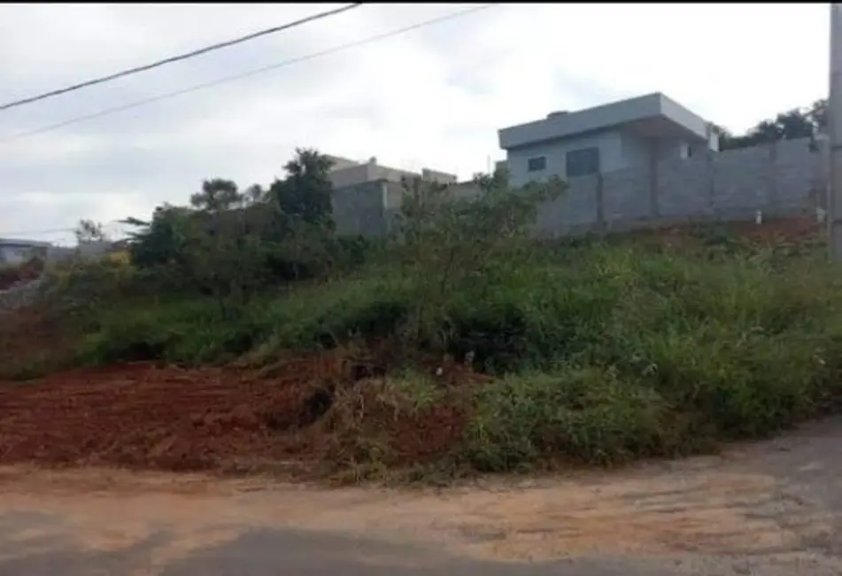 Foto 3 de Terreno / Lote à venda, 200m2 em Varginha - MG