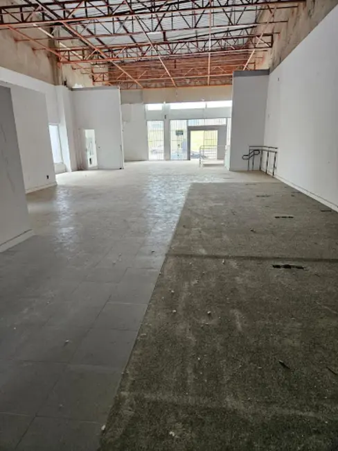 Loja para alugar, 690m2 em Centro, Varginha - MG - imagem 5 Foto 5 de Loja para alugar, 690m2 em Centro, Varginha - MG