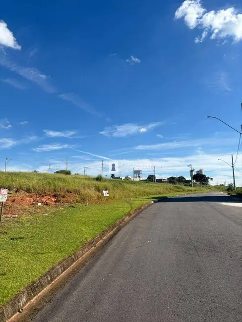 Foto 3 de Terreno / Lote à venda, 273m2 em Campos Elíseos, Varginha - MG