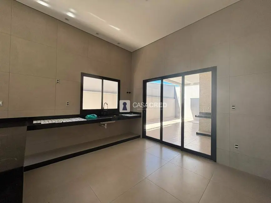 Casa com 3 quartos à venda, 270m2 em Vila Paiva, Varginha - MG - imagem 7 Foto 7 de Casa com 3 quartos à venda, 270m2 em Vila Paiva, Varginha - MG