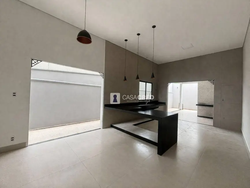 Foto 4 de Casa com 3 quartos à venda, 270m2 em Vila Paiva, Varginha - MG