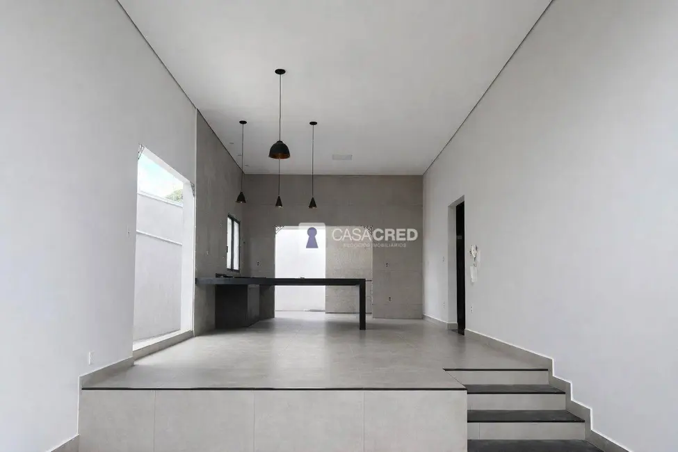 Foto 3 de Casa com 3 quartos à venda, 270m2 em Vila Paiva, Varginha - MG