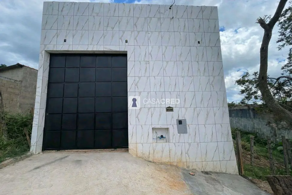 Foto 1 de Armazém / Galpão para alugar, 200m2 em Jardim São Paulo, Alfenas - MG