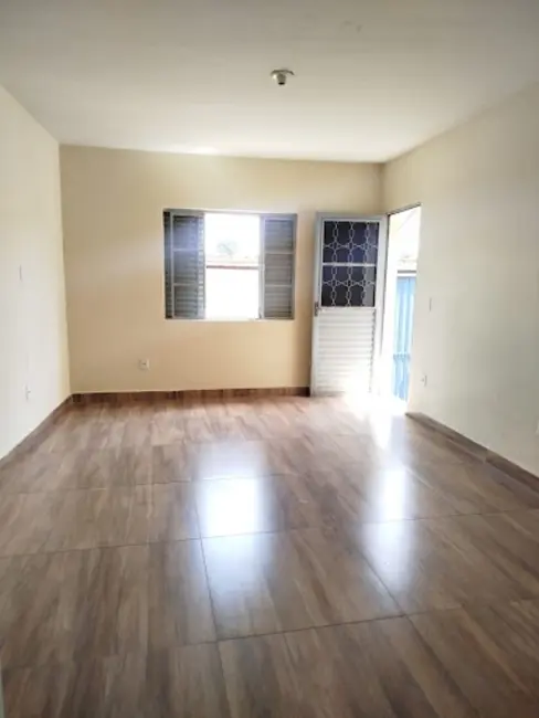 Foto 1 de Casa com 3 quartos à venda, 218m2 em Jardim Corcetti I, Varginha - MG