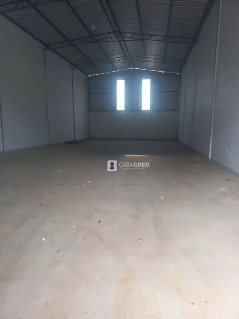 Foto 1 de Armazém / Galpão para alugar, 300m2 em Campinho, Alfenas - MG