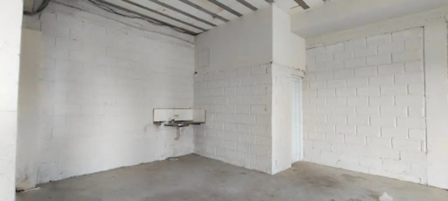 Foto 6 de Armazém / Galpão para alugar, 280m2 em Industrial JK, Varginha - MG