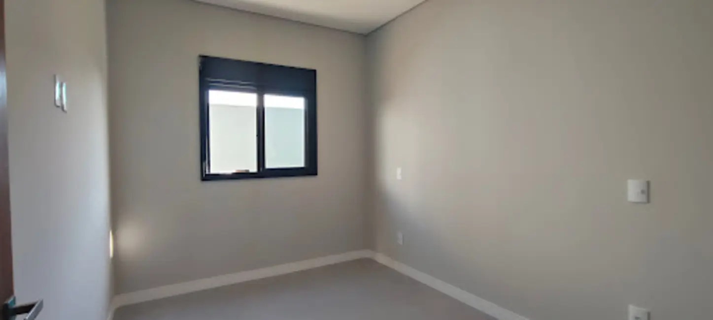 Foto 5 de Casa com 3 quartos à venda e para alugar, 220m2 em Varginha - MG