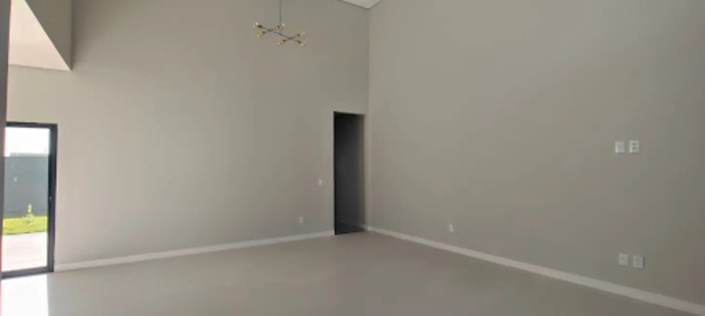 Foto 3 de Casa com 3 quartos à venda e para alugar, 220m2 em Varginha - MG