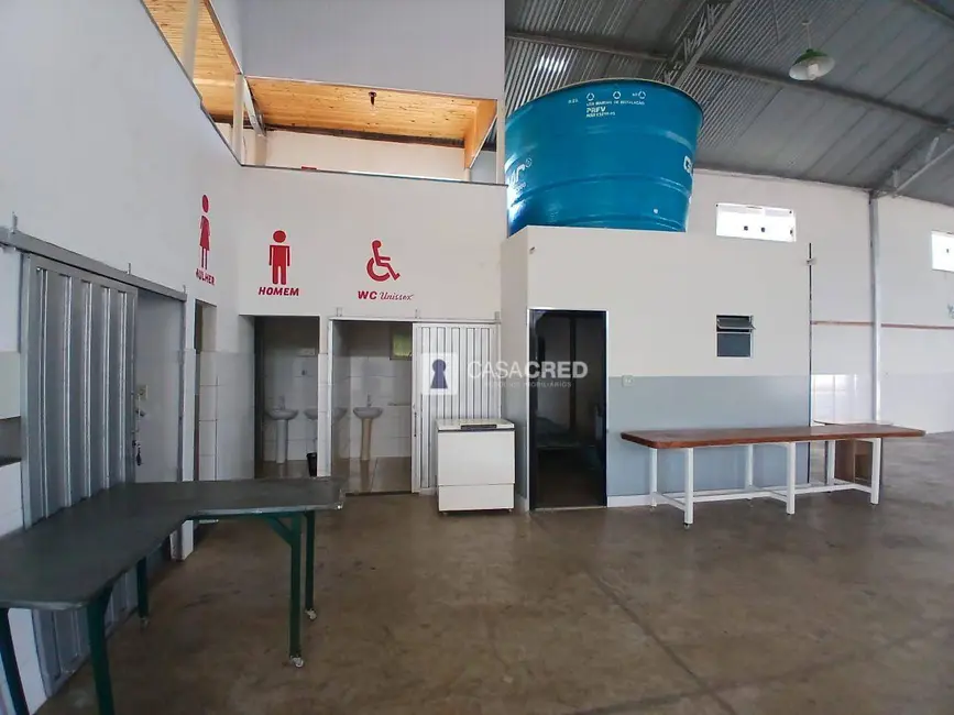 Foto 5 de Armazém / Galpão para alugar, 1000m2 em Jardim São Lucas III, Alfenas - MG