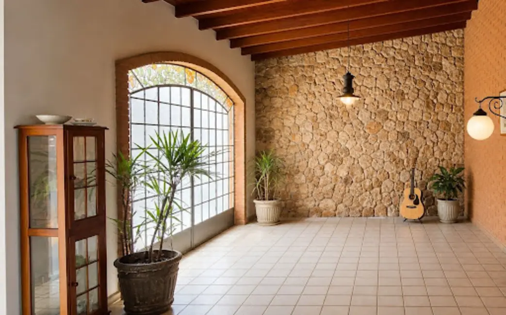 Foto 2 de Casa com 3 quartos para alugar, 283m2 em Jardim Andere, Varginha - MG