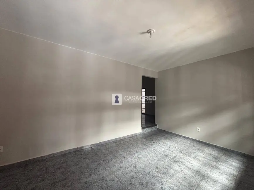 Casa com 3 quartos à venda, 250m2 em Parque Boa Vista, Varginha - MG - imagem 4 Foto 4 de Casa com 3 quartos à venda, 250m2 em Parque Boa Vista, Varginha - MG