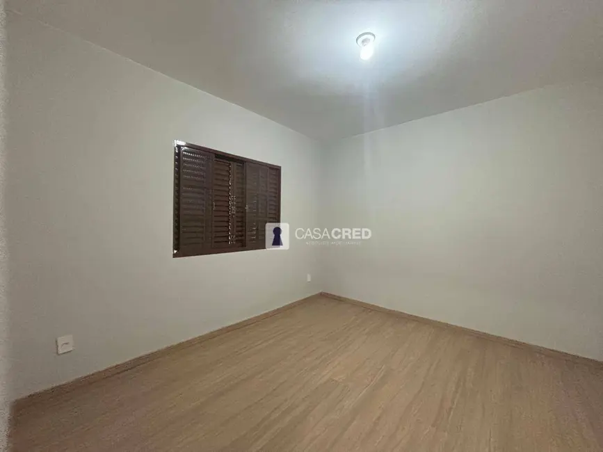 Casa com 3 quartos à venda, 250m2 em Parque Boa Vista, Varginha - MG - imagem 9 Foto 9 de Casa com 3 quartos à venda, 250m2 em Parque Boa Vista, Varginha - MG