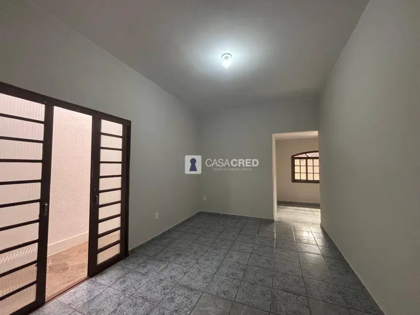 Casa com 3 quartos à venda, 250m2 em Parque Boa Vista, Varginha - MG - imagem 6 Foto 6 de Casa com 3 quartos à venda, 250m2 em Parque Boa Vista, Varginha - MG