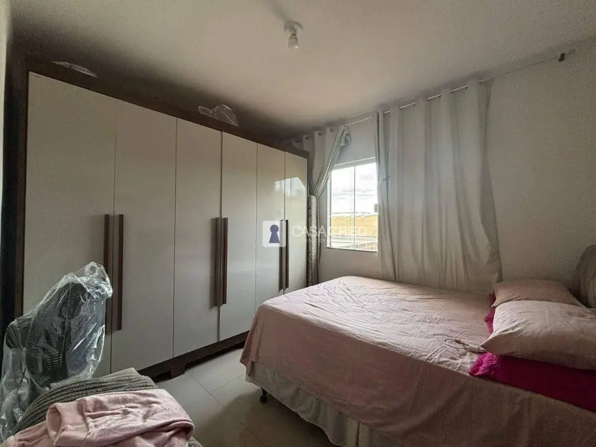 Casa com 2 quartos à venda, 200m2 em Alto da Figueira III, Varginha - MG - imagem 8 Foto 8 de Casa com 2 quartos à venda, 200m2 em Alto da Figueira III, Varginha - MG