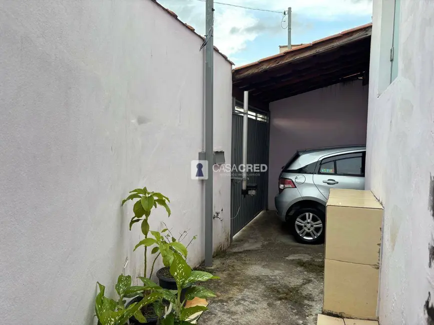 Foto 3 de Casa com 2 quartos à venda, 100m2 em Imperial, Varginha - MG