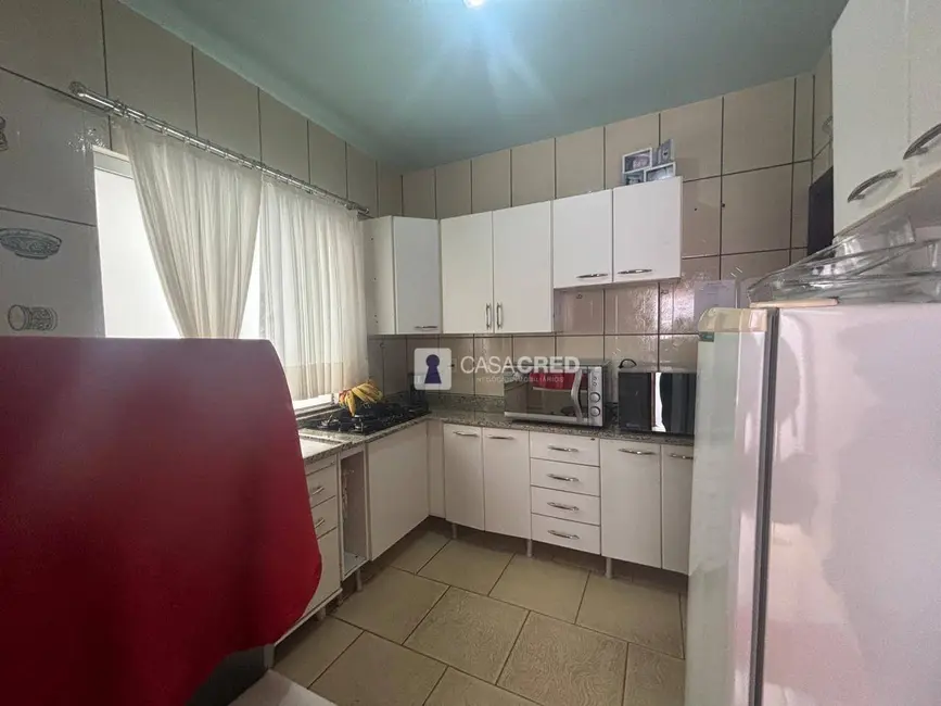 Foto 8 de Casa com 2 quartos à venda, 100m2 em Imperial, Varginha - MG
