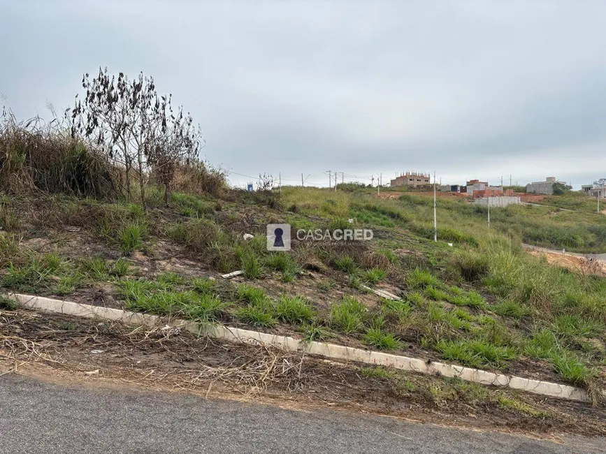 Foto 1 de Terreno / Lote à venda, 250m2 em Varginha - MG