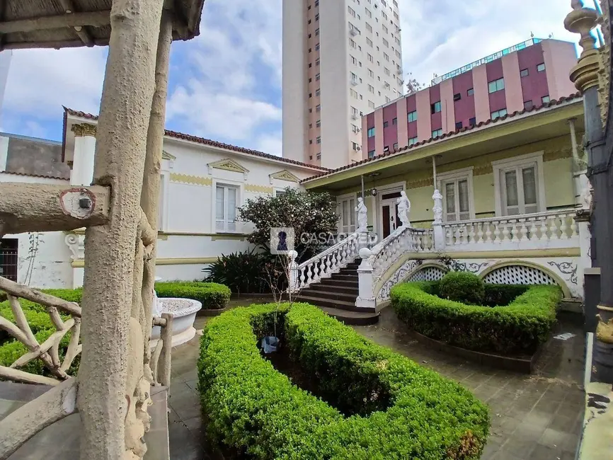 Casa com 4 quartos à venda, 850m2 em Parque das Nações, Alfenas - MG - imagem 6 Foto 6 de Casa com 4 quartos à venda, 850m2 em Parque das Nações, Alfenas - MG