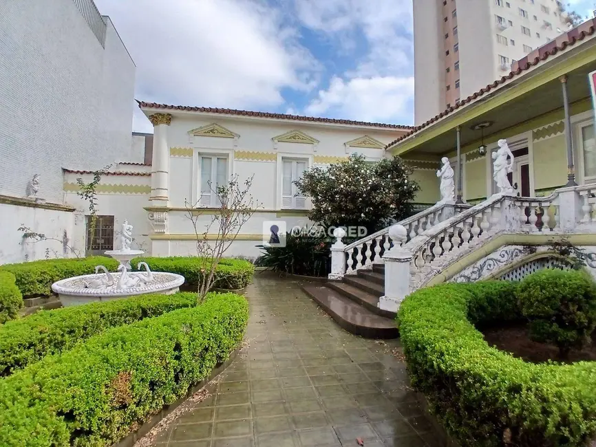 Casa com 4 quartos à venda, 850m2 em Parque das Nações, Alfenas - MG - imagem 1 Foto 1 de Casa com 4 quartos à venda, 850m2 em Parque das Nações, Alfenas - MG