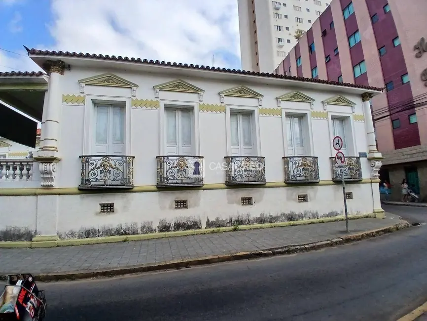 Casa com 4 quartos à venda, 850m2 em Parque das Nações, Alfenas - MG - imagem 4 Foto 4 de Casa com 4 quartos à venda, 850m2 em Parque das Nações, Alfenas - MG