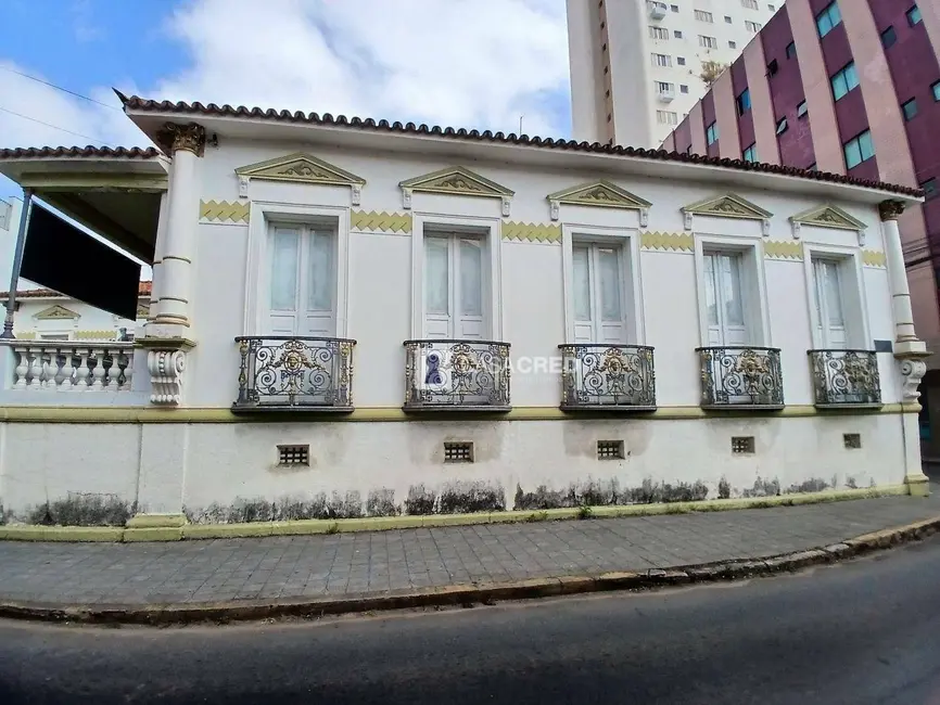 Casa com 4 quartos à venda, 850m2 em Parque das Nações, Alfenas - MG - imagem 5 Foto 5 de Casa com 4 quartos à venda, 850m2 em Parque das Nações, Alfenas - MG