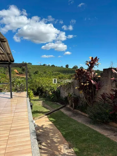 Sítio / Rancho com 3 quartos à venda, 700m2 em Área Rural de Varginha, Varginha - MG - imagem 4 Foto 4 de Sítio / Rancho com 3 quartos à venda, 700m2 em Área Rural de Varginha, Varginha - MG