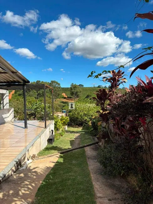 Sítio / Rancho com 3 quartos à venda, 700m2 em Área Rural de Varginha, Varginha - MG - imagem 5 Foto 5 de Sítio / Rancho com 3 quartos à venda, 700m2 em Área Rural de Varginha, Varginha - MG