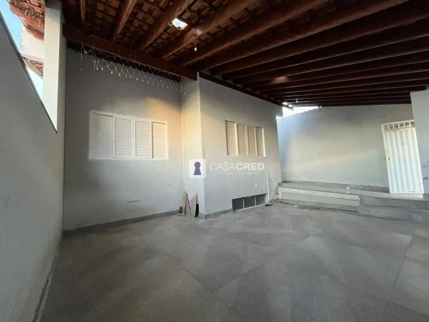 Foto 2 de Casa com 5 quartos à venda, 330m2 em Varginha - MG