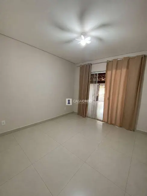 Foto 1 de Casa com 3 quartos à venda, 232m2 em Vila Andere II, Varginha - MG