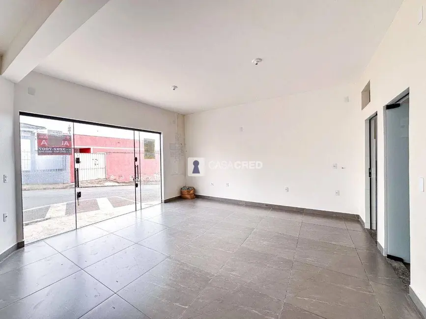 Foto 5 de Loja para alugar, 45m2 em Alfenas - MG