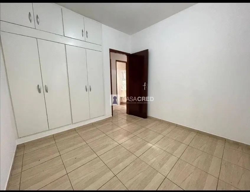Foto 9 de Casa com 3 quartos à venda, 200m2 em Sindicato Rural, Alfenas - MG