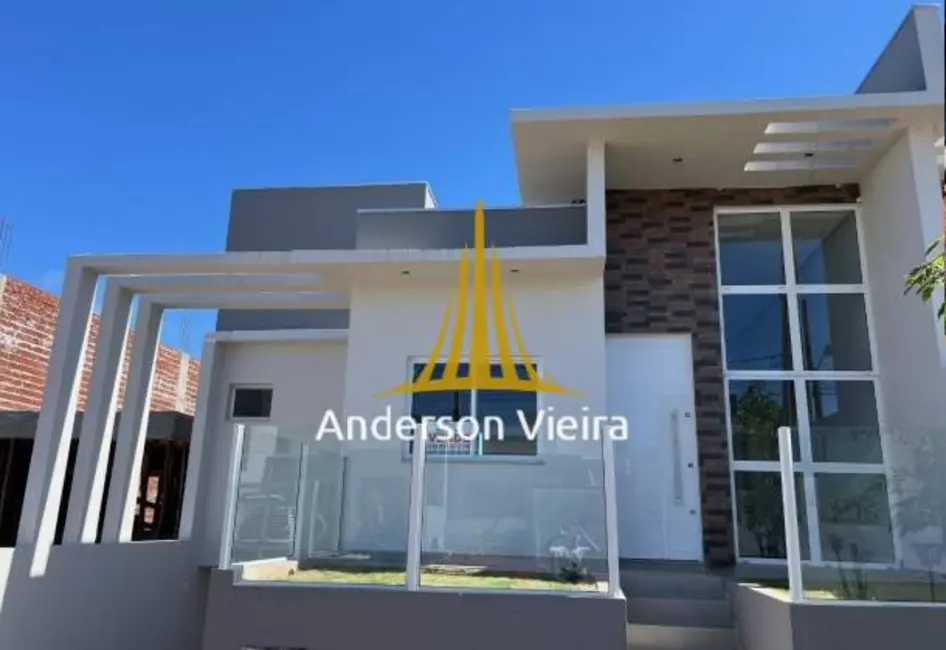 Foto 1 de Casa com 3 quartos à venda, 114m2 em Desbravador, Chapeco - SC