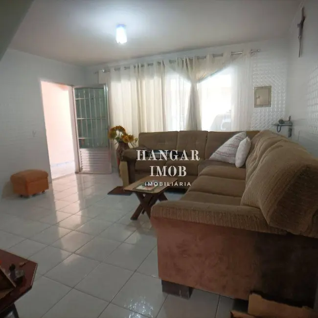 Casa com 3 quartos à venda, 180m2 em Jardim Santo Antônio, São Paulo - SP - imagem 5 Foto 5 de Casa com 3 quartos à venda, 180m2 em Jardim Santo Antônio, São Paulo - SP