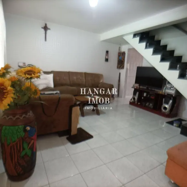 Casa com 3 quartos à venda, 180m2 em Jardim Santo Antônio, São Paulo - SP - imagem 4 Foto 4 de Casa com 3 quartos à venda, 180m2 em Jardim Santo Antônio, São Paulo - SP