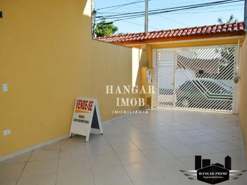 Foto 3 de Casa com 3 quartos à venda, 144m2 em Vila Nhocune, São Paulo - SP