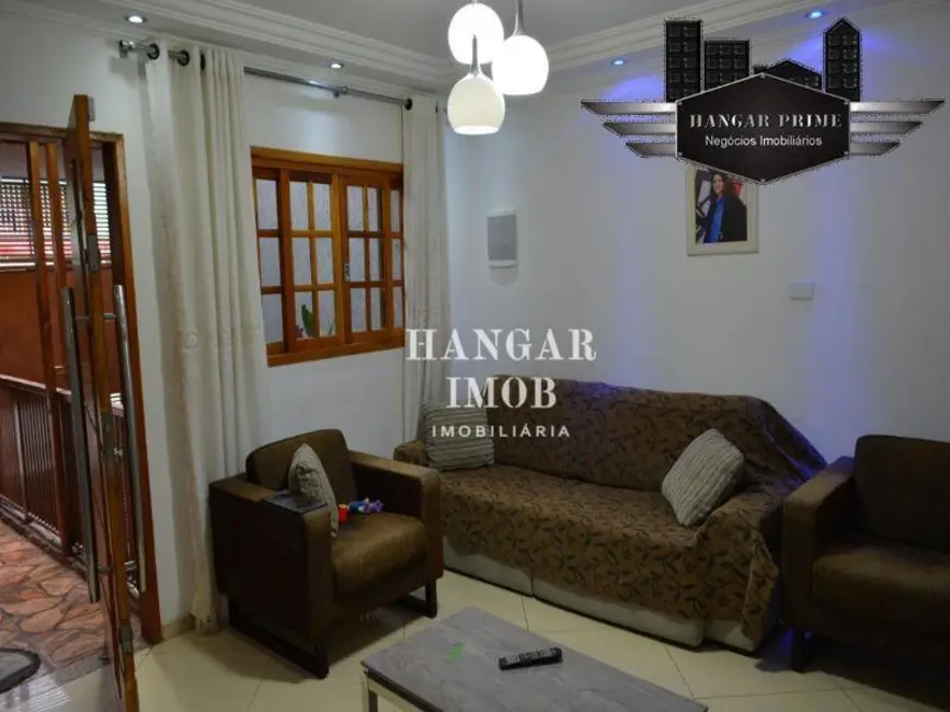 Foto 1 de Casa com 3 quartos à venda, 280m2 em Vila Carmosina, São Paulo - SP