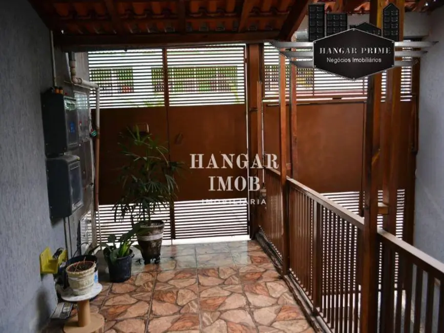 Foto 3 de Casa com 3 quartos à venda, 280m2 em Vila Carmosina, São Paulo - SP