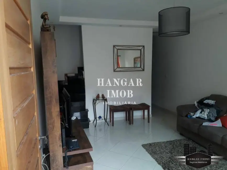 Casa com 3 quartos à venda, 180m2 em Vila Carmosina, São Paulo - SP - imagem 6 Foto 6 de Casa com 3 quartos à venda, 180m2 em Vila Carmosina, São Paulo - SP