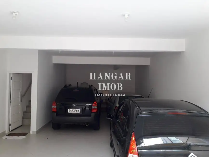 Casa com 3 quartos à venda, 220m2 em Cidade Mãe do Céu, São Paulo - SP - imagem 3 Foto 3 de Casa com 3 quartos à venda, 220m2 em Cidade Mãe do Céu, São Paulo - SP