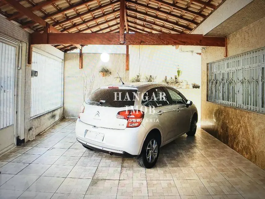 Casa com 2 quartos à venda, 168m2 em Vila Mesquita, São Paulo - SP - imagem 2 Foto 2 de Casa com 2 quartos à venda, 168m2 em Vila Mesquita, São Paulo - SP