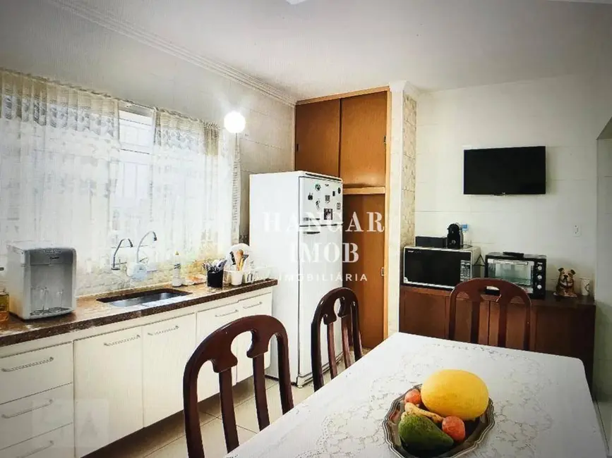 Casa com 2 quartos à venda, 168m2 em Vila Mesquita, São Paulo - SP - imagem 5 Foto 5 de Casa com 2 quartos à venda, 168m2 em Vila Mesquita, São Paulo - SP