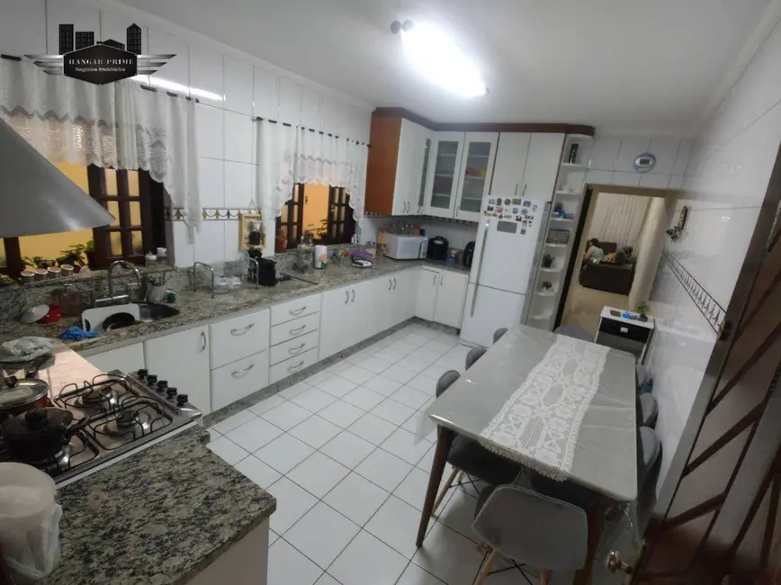 Foto 1 de Casa com 4 quartos à venda, 135m2 em Jardim São Nicolau, São Paulo - SP