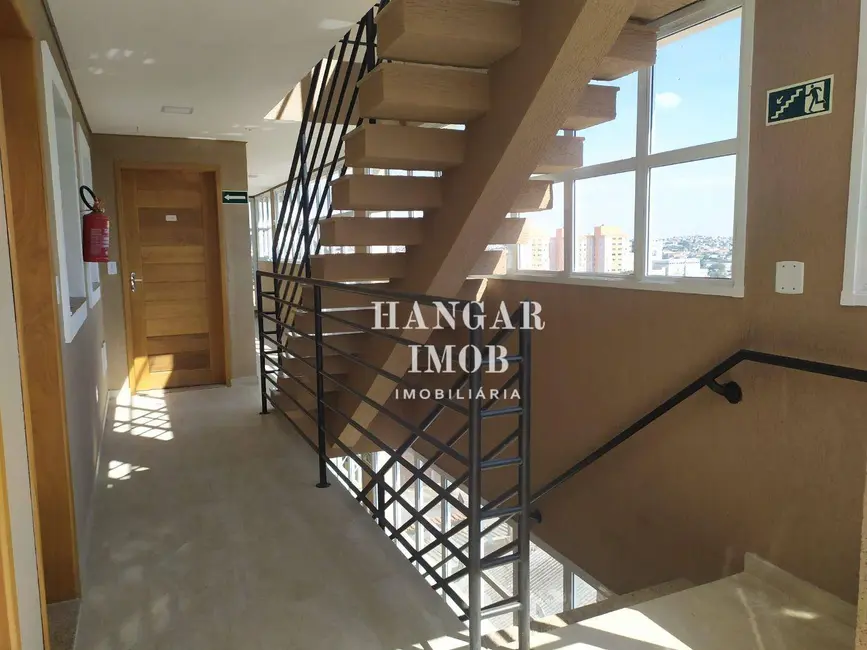 Foto 4 de Apartamento com 2 quartos à venda, 33m2 em Vila Carmosina, São Paulo - SP