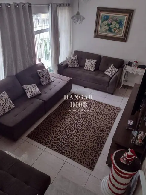 Foto 2 de Casa com 4 quartos à venda, 250m2 em Parque São Lucas, São Paulo - SP