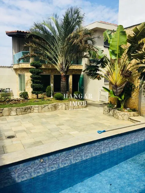 Casa com 4 quartos à venda, 470m2 em Vila Carrão, São Paulo - SP - imagem 3 Foto 3 de Casa com 4 quartos à venda, 470m2 em Vila Carrão, São Paulo - SP