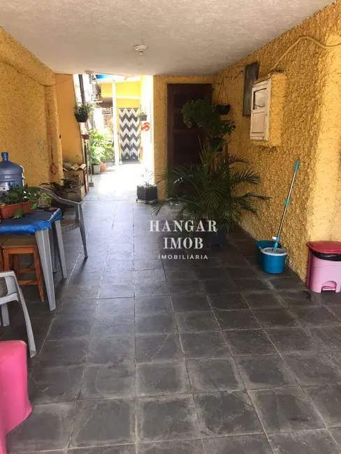 Foto 4 de Casa com 4 quartos à venda, 214m2 em Vila Granada, São Paulo - SP